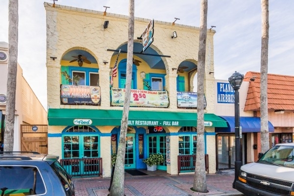 Listing Image #1 - Business for sale at 1010 Main St, Daytona Beach FL 32118