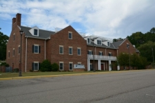 Listing Image #1 - Office for sale at 900 W Third St, Farmville VA 23901