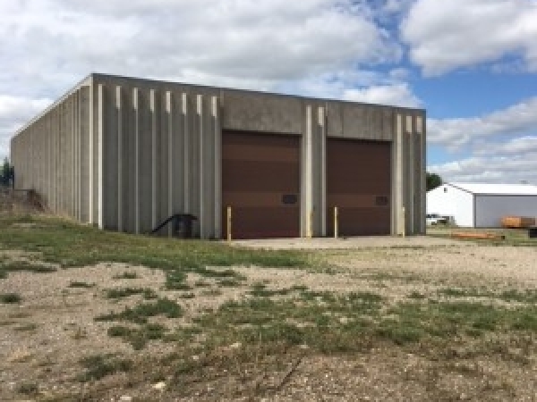 Listing Image #1 - Industrial for sale at 1280 18th St SW, Minot ND 58701