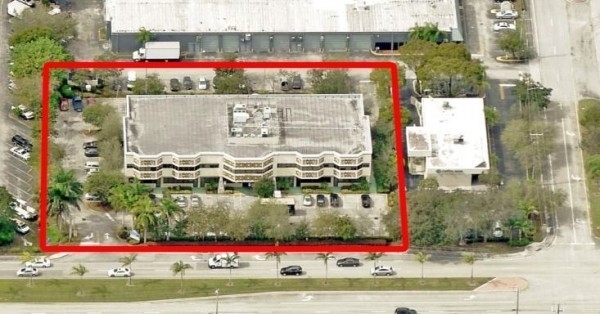 Listing Image #1 - Office for sale at 4577 Nob Hill Rd., Sunrise FL 33351