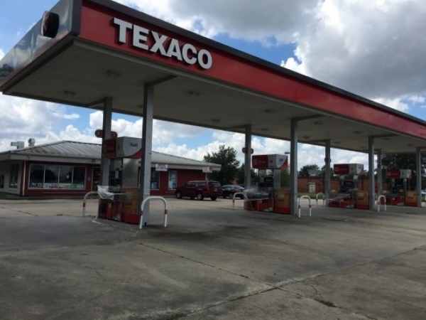 Listing Image #1 - Retail for sale at 4114 Harding Boulevard, Baton Rouge LA 70807