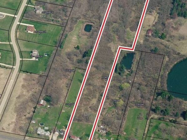 Listing Image #1 - Land for sale at 919 Medina Rd, Medina (Granger Township) OH 44256