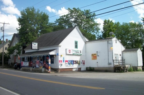 Listing Image #1 - Retail for sale at 281 Main Street (Route 107), Fremont NH 03044