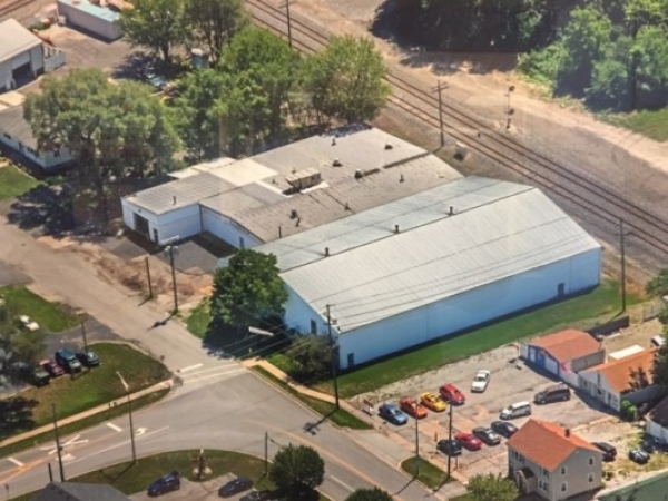 Listing Image #1 - Industrial for sale at 412 Matteson Avenue, Dyer IN 46311