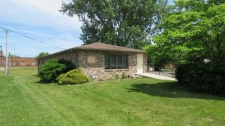 Listing Image #1 - Office for sale at 409 E. Wayne St., Kendallville IN 46755