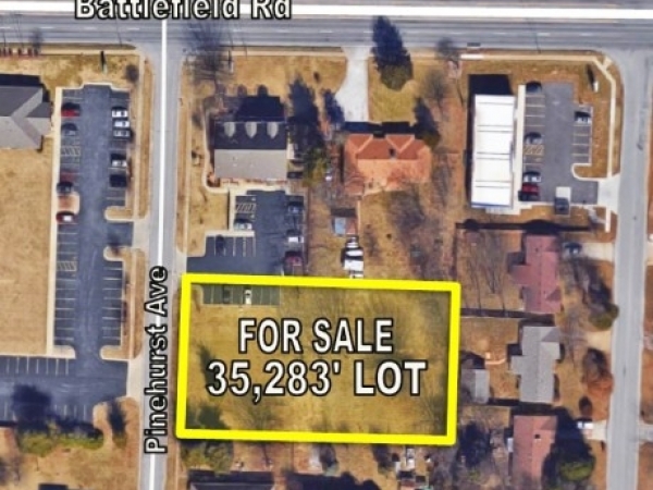 Listing Image #1 - Land for sale at 834 W Battlefield Rd, Springfield MO 65807
