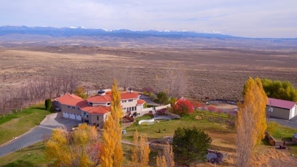 Listing Image #3 - Ranch for sale at 21783 Medical Springs Hwy, Baker City OR 97814