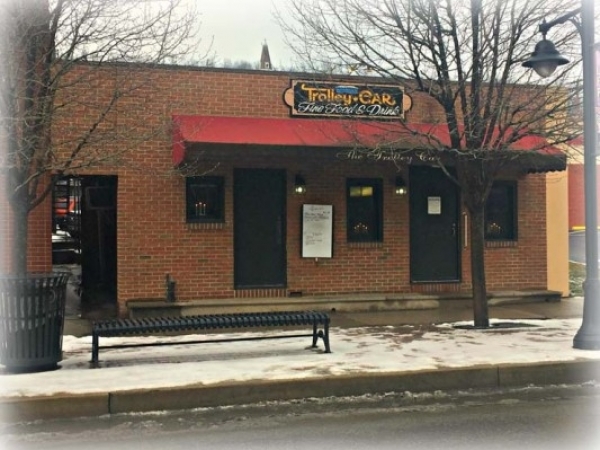 Listing Image #1 - Business for sale at 15 E Market St, Lewistown PA 17044