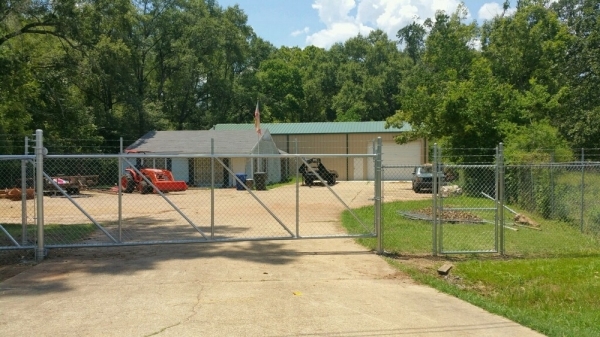 Listing Image #1 - Industrial for sale at 9416 Forbing Rd, Shreveport LA 71106 Listing Image #1 - Industrial for sale at 9416 Forbing Rd, Shreveport LA 71106