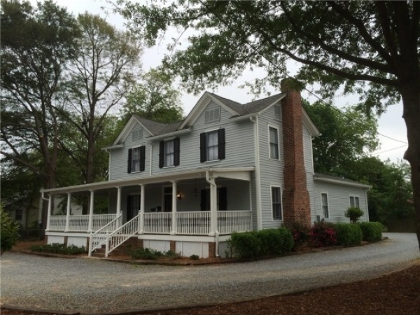 Listing Image #1 - Office for sale at 16 OAK GROVE ST, MT HOLLY NC 28120