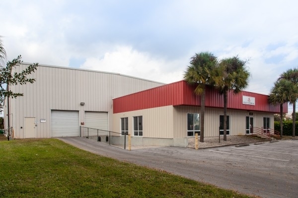 Listing Image #1 - Industrial for sale at 858 W. 13th CT, Riviera Beach FL 33404