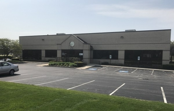Listing Image #1 - Office for sale at 3805 Illinois Ave., Saint Charles IL 60174