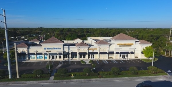 Listing Image #1 - Retail for sale at 3554 NW Federal Highway, Jensen Beach FL 34957 Listing Image #1 - Retail for sale at 3554 NW Federal Highway, Jensen Beach FL 34957