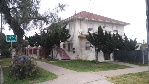 Listing Image #1 - Multi-family for sale at 206 D Ave, National City CA 91950