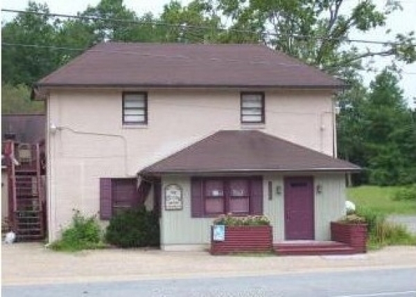 Listing Image #1 - Retail for sale at 24509 Point Lookout Road, Leonardtown MD 20650