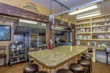 Listing Image #1 - Bed Breakfast for sale at 342 US Route 302 White Mountain Highway, Bartlett NH 03838