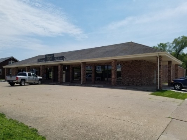 Listing Image #1 - Retail for sale at 4602 Avenue of the Cities, Moline IL 61265