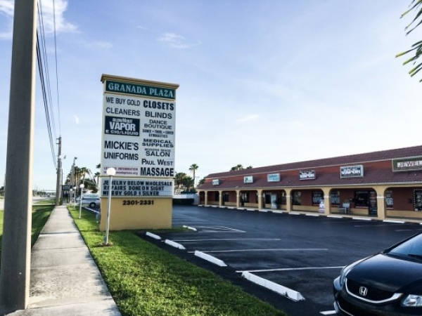 Listing Image #1 - Shopping Center for sale at 2323 Federal Hwy, Stuart FL 34994 Listing Image #1 - Shopping Center for sale at 2323 Federal Hwy, Stuart FL 34994