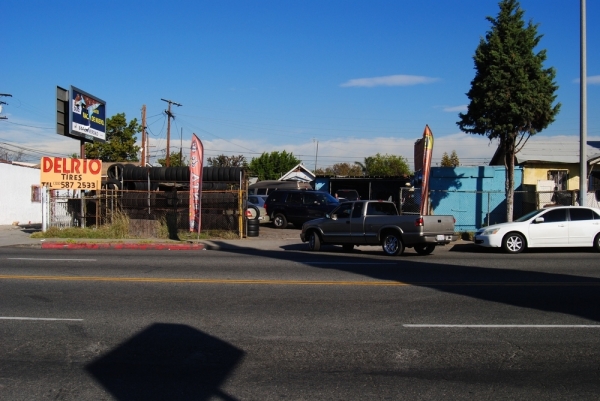 Listing Image #1 - Land for sale at 1523 Nadeau St, Los Angeles CA 90001