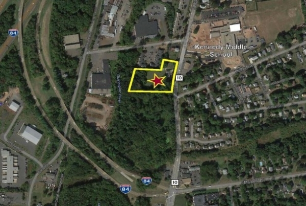 Listing Image #1 - Retail for sale at 1104 South Main Street, Southington CT 06489