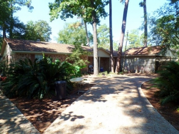 Listing Image #1 - Office for sale at 26311 Oak Ridge Drive, Spring TX 77380