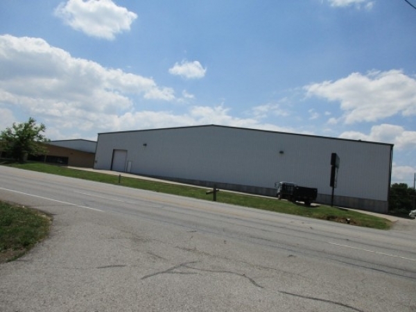Listing Image #1 - Retail for sale at 5700 - 5760 N. Thompson St., Bethel Heights AR 72764