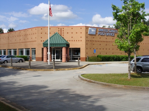 Listing Image #1 - Office for sale at 8060 Webb Rd, Riverdale GA 30274