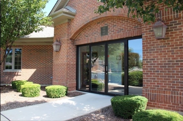 Listing Image #1 - Office for sale at 6713-6717 Kingery Highway, Willowbrook IL 60527