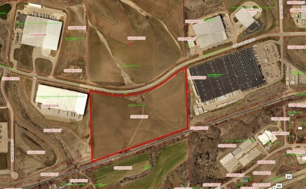 Listing Image #1 - Land for sale at 0 Chavenelle Road, Dubuque IA 52002 Listing Image #1 - Land for sale at 0 Chavenelle Road, Dubuque IA 52002
