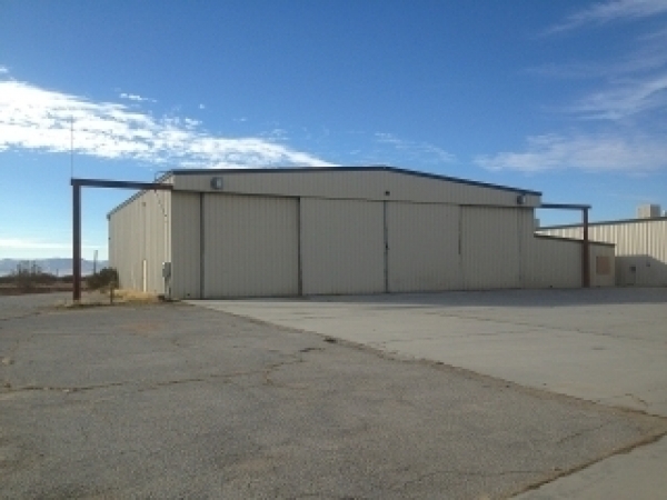 Listing Image #1 - Industrial for sale at 19378 Central Rd., Apple Valley CA 92308