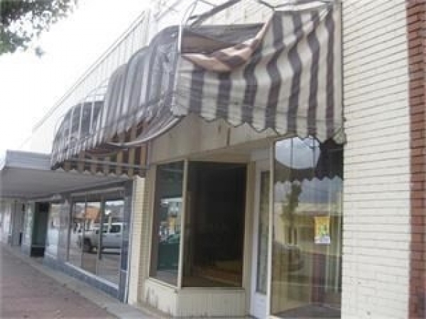 Listing Image #1 - Retail for sale at 145 N Gordon St, Ashburn GA 31714 Listing Image #1 - Retail for sale at 145 N Gordon St, Ashburn GA 31714