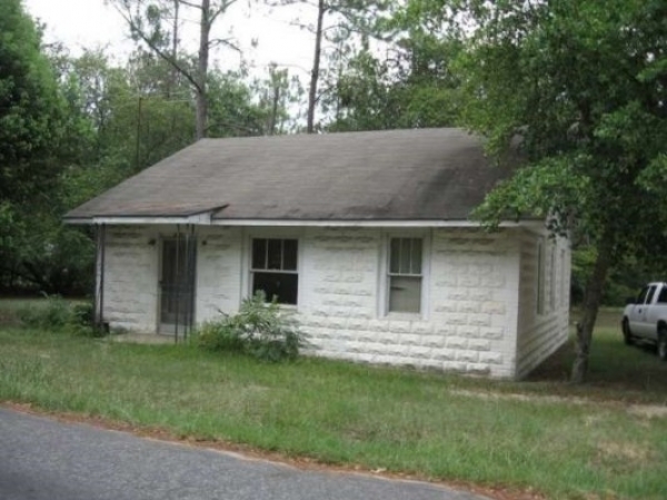 Listing Image #1 - Multi-family for sale at 917 S Gordon St, Ashburn GA 31714 Listing Image #1 - Multi-family for sale at 917 S Gordon St, Ashburn GA 31714