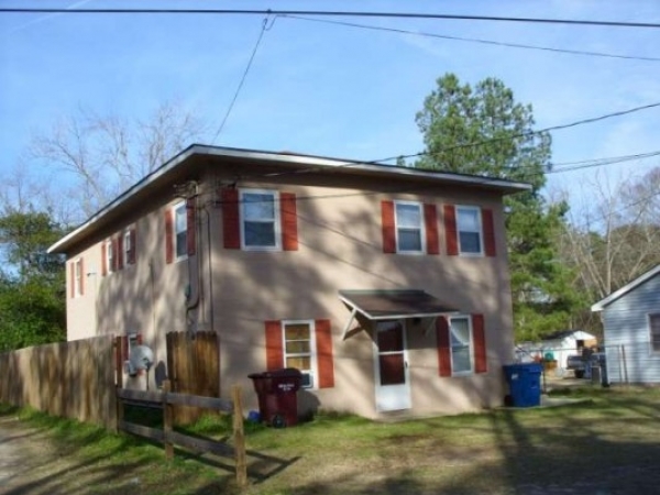 Listing Image #1 - Multi-family for sale at 917 Pineknot Rd, Ashburn GA 31714 Listing Image #1 - Multi-family for sale at 917 Pineknot Rd, Ashburn GA 31714