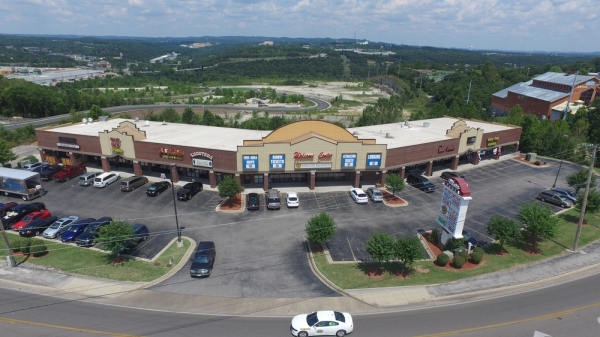 Listing Image #1 - Shopping Center for sale at 2005 West Highway 76, Branson MO 65616