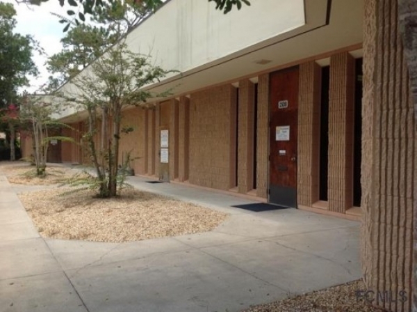 Listing Image #1 - Office for sale at 206 Dr Carter Boulevard, Bunnell FL 32110