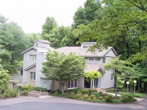 Listing Image #1 - Office for sale at 1131 State Park Rd, Greenville SC 29609