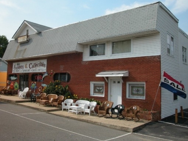 Listing Image #1 - Retail for sale at 3732 E Chesapeake Beach Road, Chesapeake Beach MD 20732