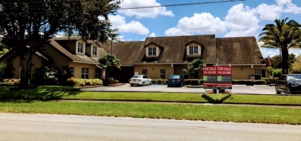 Listing Image #1 - Office for sale at 7900 Northwest 33 Street, Davie FL 33024