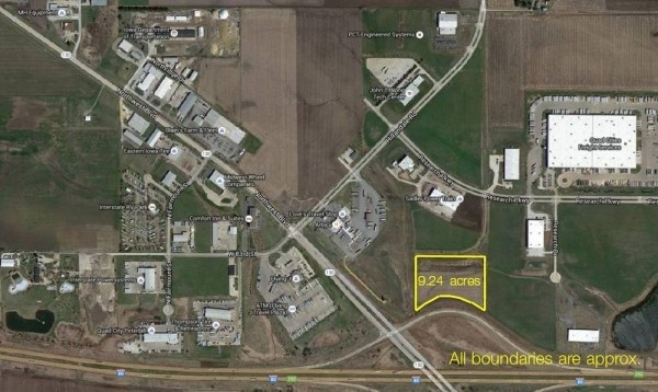 Listing Image #1 - Land for sale at NEC I-80 & Northwest Boulevard Lot 9.24, Davenport IA 52807
