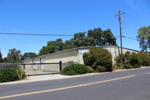 Listing Image #1 - Industrial for sale at 2442 Rice Ave, West Sacramento CA 95691