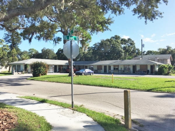 Listing Image #1 - Multi-family for sale at 1817 13th St W, Bradenton FL 34205 Listing Image #1 - Multi-family for sale at 1817 13th St W, Bradenton FL 34205