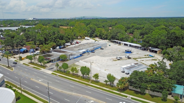 Listing Image #1 - Industrial for sale at 3261 Phillips Highway, Jacksonville FL 32207 Listing Image #1 - Industrial for sale at 3261 Phillips Highway, Jacksonville FL 32207