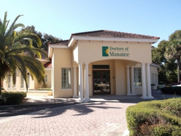 Listing Image #1 - Health Care for sale at 1720 Manatee Ave E., Bradenton FL 34208 Listing Image #1 - Health Care for sale at 1720 Manatee Ave E., Bradenton FL 34208