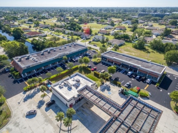 Listing Image #1 - Shopping Center for sale at 1025/1031 Santa Barbara Blvd., Cape Coral FL 33993