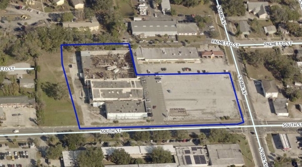 Listing Image #1 - Retail for sale at 680 S Park Ave, Titusville FL 32796 Listing Image #1 - Retail for sale at 680 S Park Ave, Titusville FL 32796