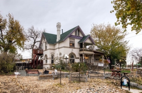 Listing Image #1 - Retail for sale at 3435 Albion Street, Denver CO 80207