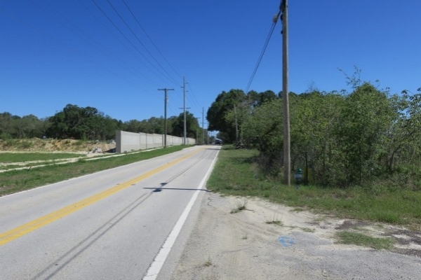 Listing Image #1 - Land for sale at 11512 Thonotosassa Rd, Thonotosassa, FL, Thonotosassa FL 33592 Listing Image #1 - Land for sale at 11512 Thonotosassa Rd, Thonotosassa, FL, Thonotosassa FL 33592