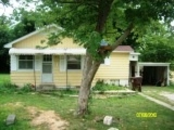 Listing Image #1 - Multi-Use for sale at 3219 n howard, Springfield MO 65803 Listing Image #1 - Multi-Use for sale at 3219 n howard, Springfield MO 65803