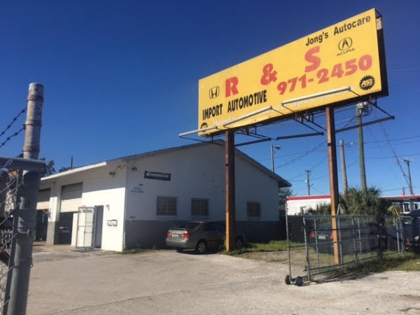 Listing Image #1 - Retail for sale at 10802 N Nebraska ave, Tampa FL 33612 Listing Image #1 - Retail for sale at 10802 N Nebraska ave, Tampa FL 33612