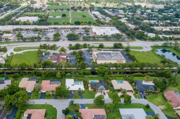 Listing Image #3 - Land for sale at 10340 Royal Palm Blvd, Coral Springs FL 33065